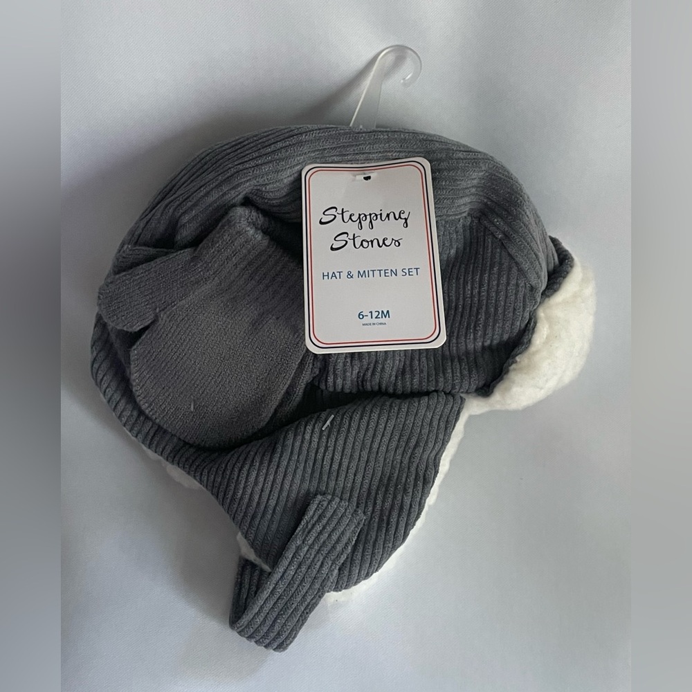 Stepping Stones hat & mitten set 6-12mo NWT